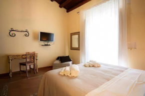 B&B Ares Charme
